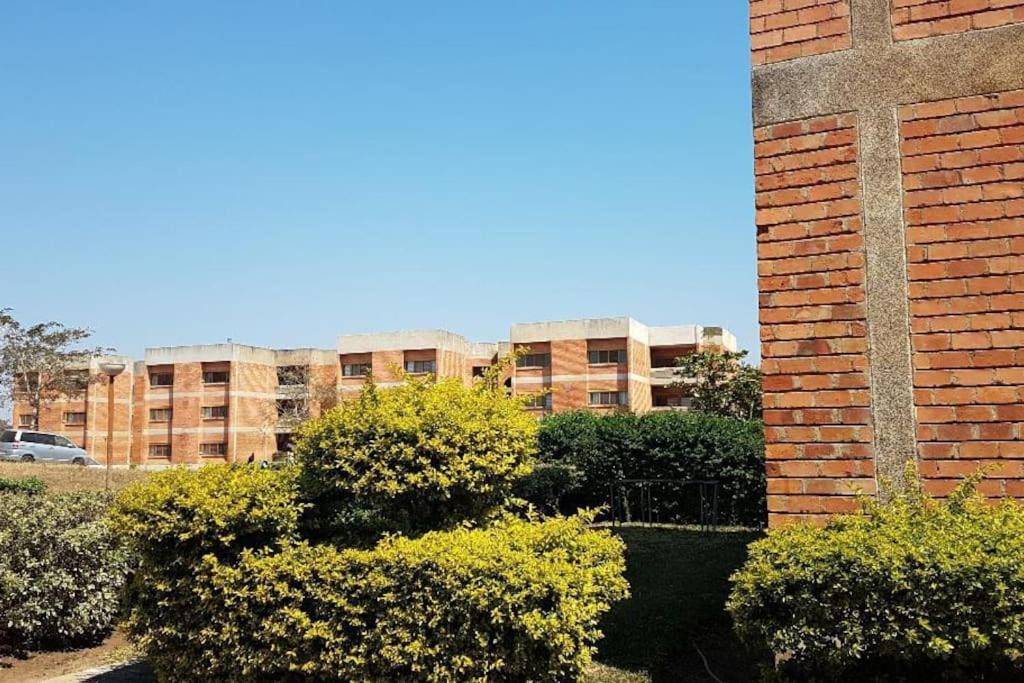 Ibex Hill Apartment- Power Backup Lusaka Bagian luar foto
